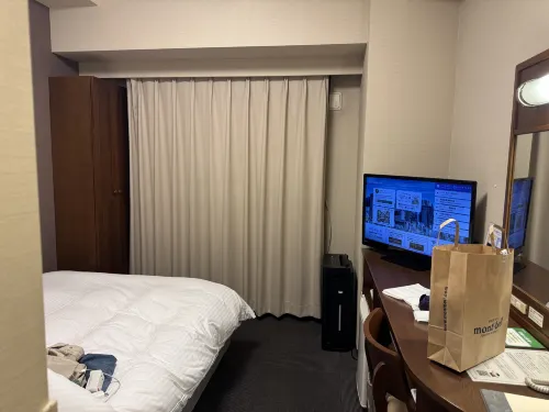 Hotel Route-Inn Hirosaki Joto Zimmer Photos