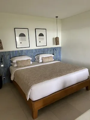 Amber Lombok Beach Resort Chambres Photos