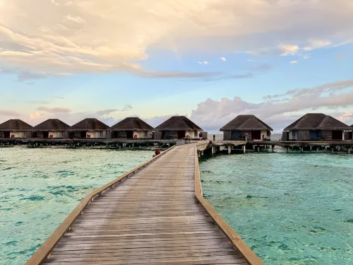 Dusit Thani Maldives À proximité de l'hôtel Photos