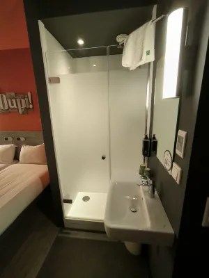 Ibis Budget Amsterdam Airport Chambres Photos