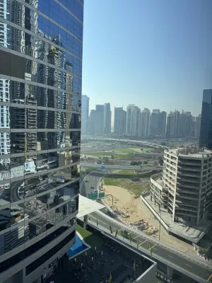 Media One Hotel Dubai Рядом с отелем Photos