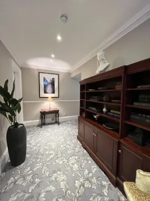 The Bonham Chambres Photos