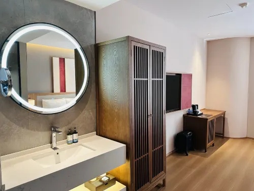 Qianna Hotel (Wuchang Railway Station Dingziqiao Subway Station) Rooms Photos