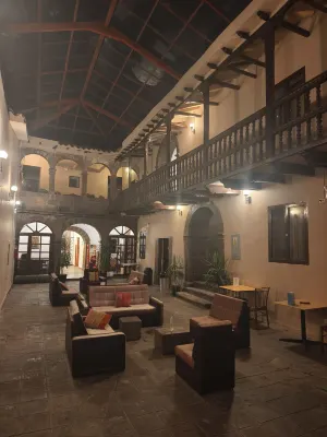 Hotel Cusco Plaza Saphi Öffentliche Flächen Photos