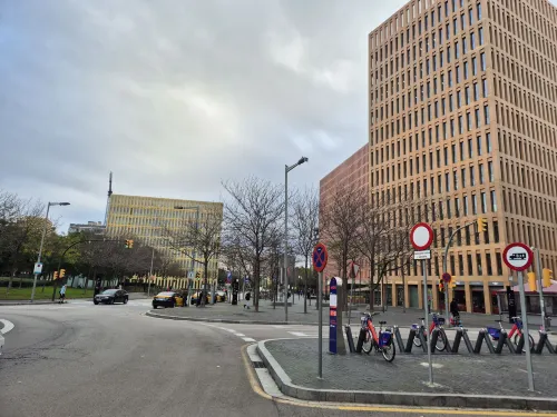 EasyHotel Barcelona Fira À proximité de l'hôtel Photos