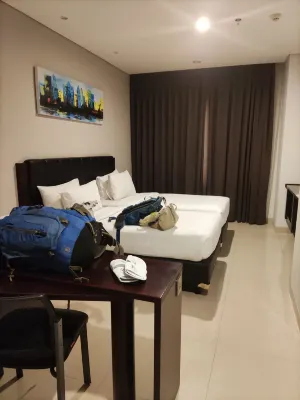 PrimeBiz Hotel Surabaya Camere Photos