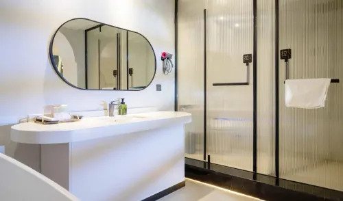 Xishuangbanna Jinghong Lijiang Island Riverview Hotel (Gaozhuang Star Night Market) Rooms Photos