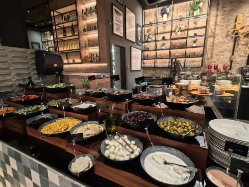 Hilton AbuDhabi Yas Island Photos
