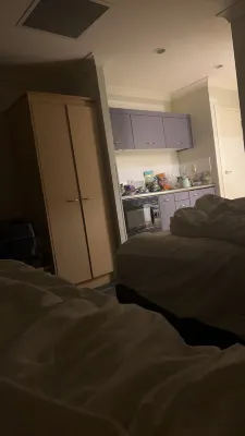 Parkside Hotel & Apartments Rooms Photos