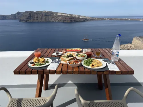 Maregio Suites Photos