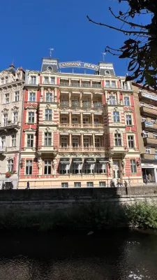 Grandhotel Pupp Esterni Photos
