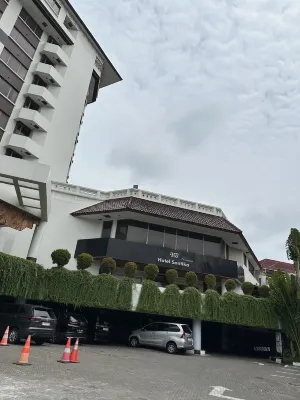 Hotel Santika Premiere Semarang Extérieur Photos