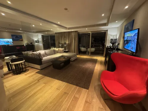 Double-Six Luxury Hotel Kamar Photos
