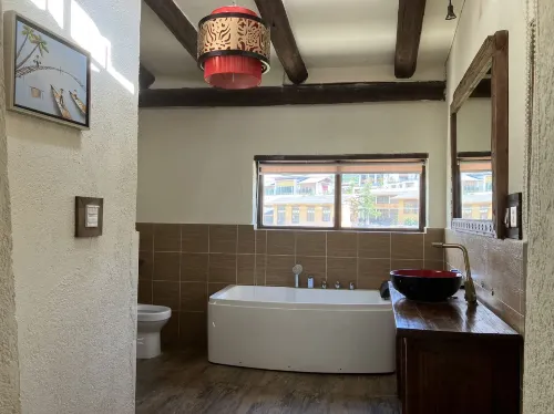 Shangri-La Mubuo Hotel (Dukezong Ancient City) Rooms Photos