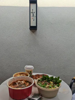 鈕釦飯店（北京國貿地鐵站店） 餐飲 Photos