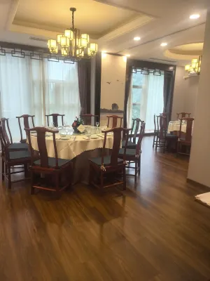 Redstar Culture Hotel Dining Photos