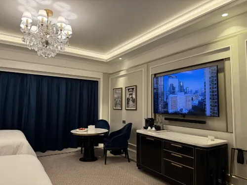 The St. Regis Jakarta Kamar Photos