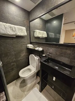 Noble Park Hotel Rooms Photos