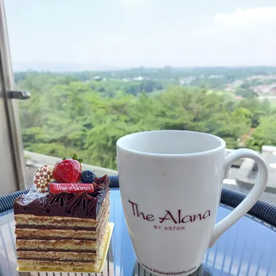 The Alana Hotel and Conference Sentul City by Aston Makanan Photos