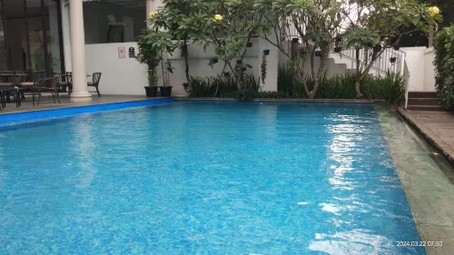 Royal Padjadjaran Hotel Relaksasi & Rekreasi Photos