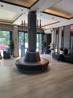 Qiu Hotel Sukhumvit Espaces publics Photos