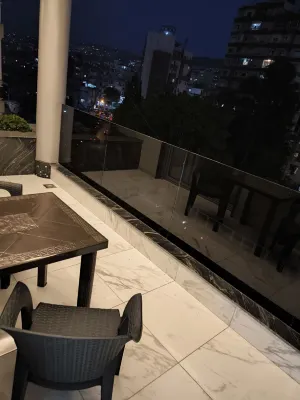 Matar Residence - Spacious Hotel Suites in Beirut 공용공간 Photos