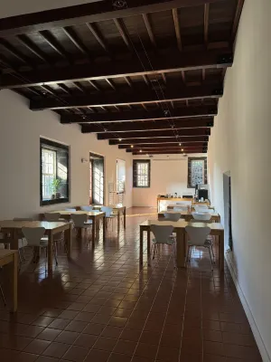 Azores Youth Hostels - Pico Photos