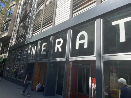 Generator Barcelona Extérieur Photos
