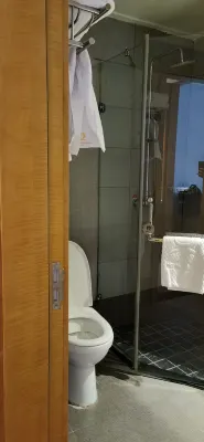 A youth hostel·B&B with sea views (Golden Beach Beer City) Номера Photos