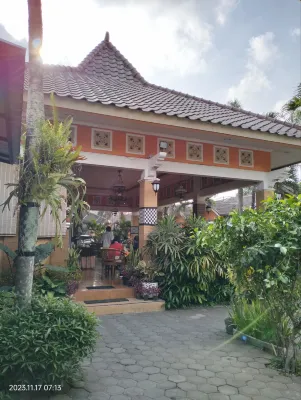 Patria Garden Hotel Photos