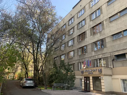 Mildom City Hotel Photos
