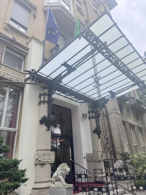 Palace Grand Hotel Varese Photos