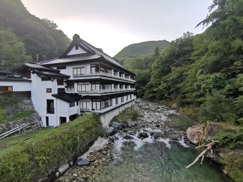 Takaragawa Onsen Ousenkaku À proximité de l'hôtel Photos