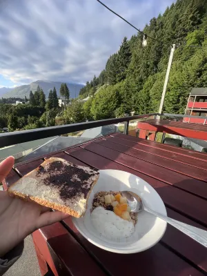 Reavers Lodge Dining Photos