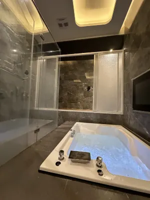 J.Moon Villa Sanchong Rooms Photos
