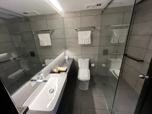 GLOW PARK HOTEL Grand Royal Palace Rooms Photos