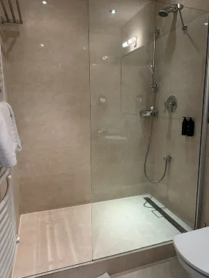 Europeum Hotel Camere Photos
