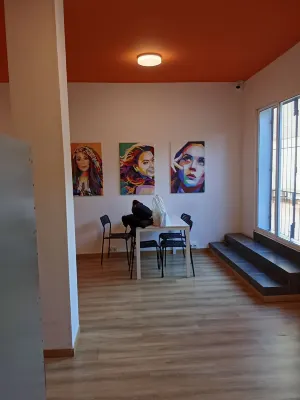 Arc House Pop Art Area Publik Photos