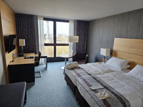 Maritim Hotel Düsseldorf Chambres Photos