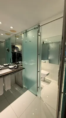 Sheraton Lisboa Hotel & Spa Rooms Photos