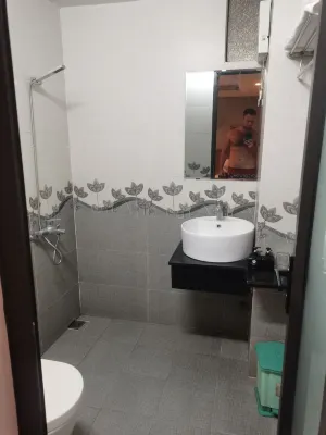 An Hội Canary Hotel Phòng Photos