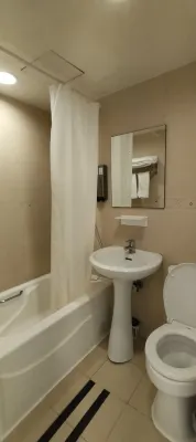 Kiwi Express Hotel Taichung Zhongzheng Kamar Photos