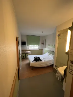 ibis budget Warszawa West Station Chambres Photos