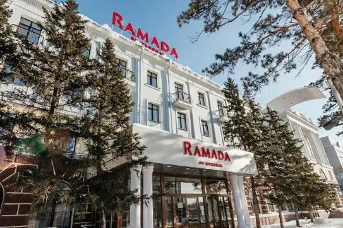 Ramada by Wyndham Astana Außen Photos