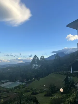 Puncak Pass Resort Dekat Hotel Photos