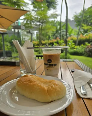 Ra Suites Simatupang Makanan Photos