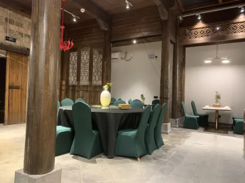 Qingmei Xueshe Shilily Hot Spring Hotel Dining Photos