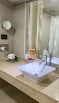 Royal Cliff Beach Hotel Pattaya Rooms Photos
