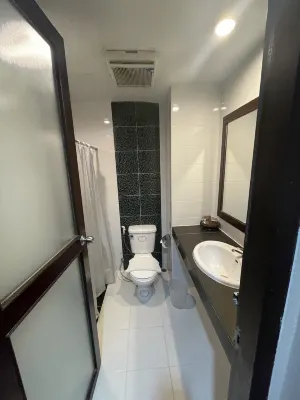 Madina Rayong Hotel Camere Photos