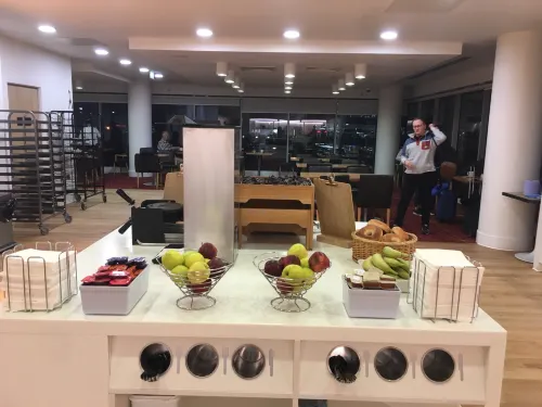 Hampton by Hilton London Gatwick Airport Photos